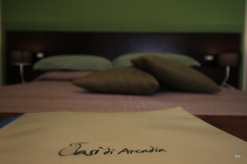 Oasi Di Arcadia Hotel Santa Giulia Ngoại thất bức ảnh